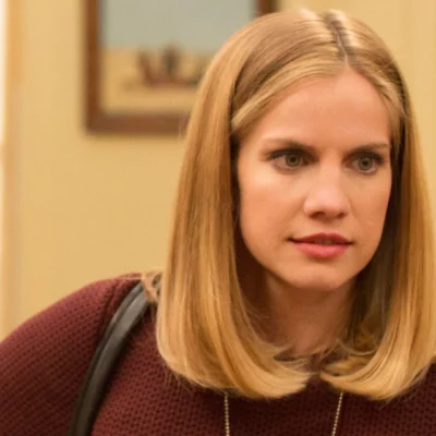 Anna chlumsky Actor Age weight age Biography life story & career